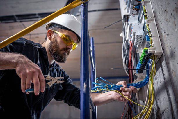 Best Industrial Electrical Services  in Hunters Creek Village, TX